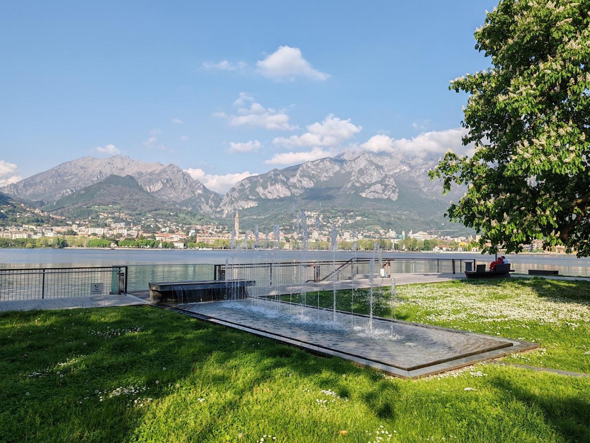 Silla House - A Due Passi Dal Lago Malgrate Exterior photo