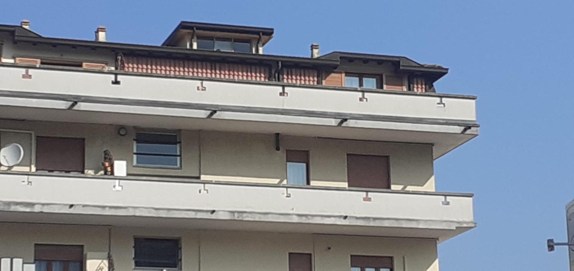 Silla House - A Due Passi Dal Lago Malgrate Exterior photo
